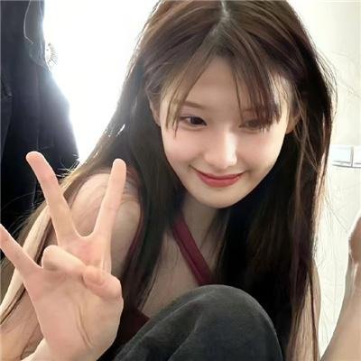 笼中女